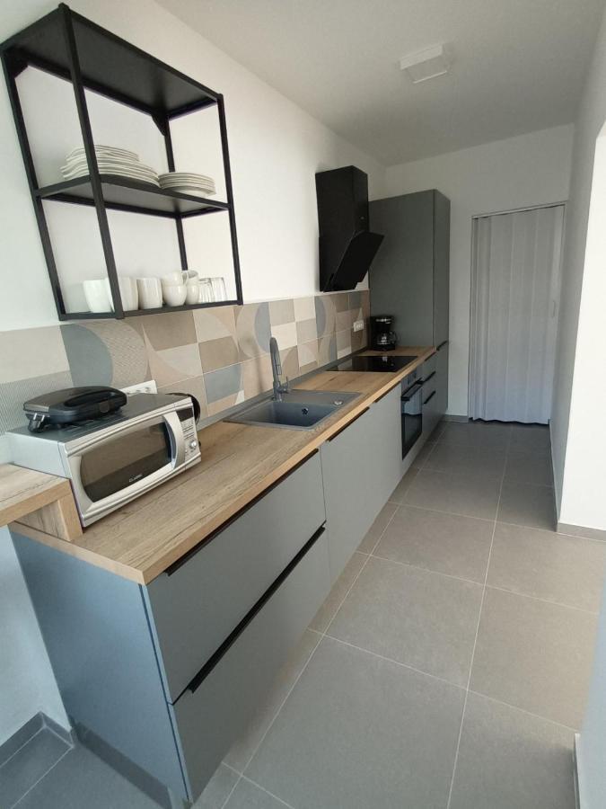 Apartman Dori Pula Exterior foto